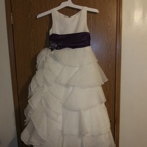 Sweet beginnings/Jordan fashion flowergirl dress